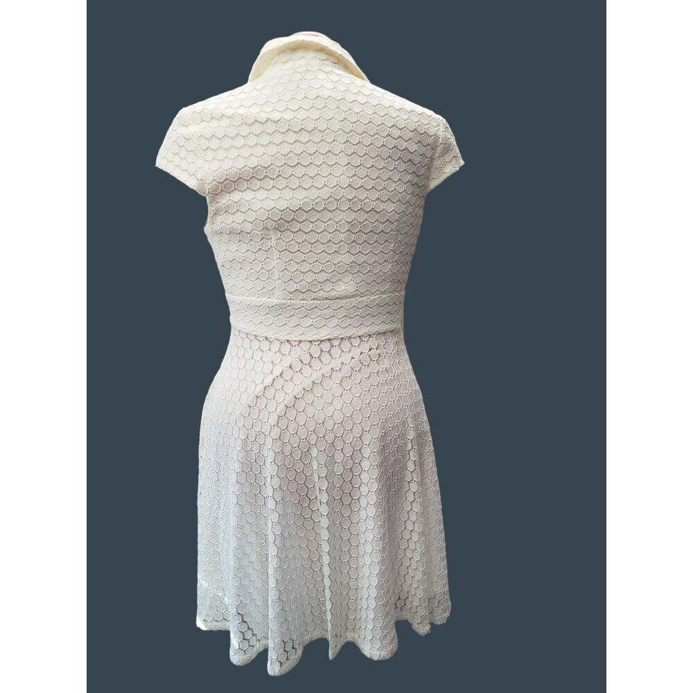 Betsey Johnson White Eyelet Fit Flare Dress, Size 12, Collar Cap Sleeve side zip - Picture 4 of 10
